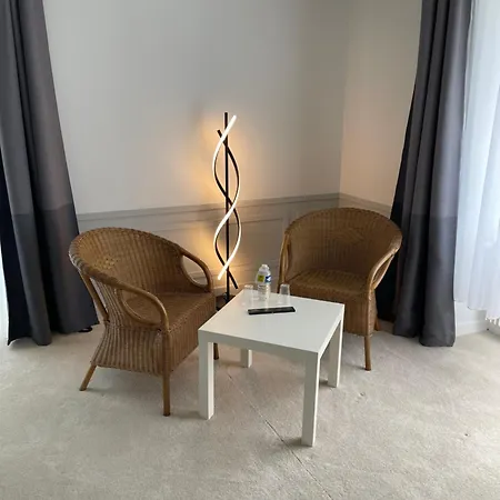 Le Troncais Hotel Saint-Bonnet-Troncais