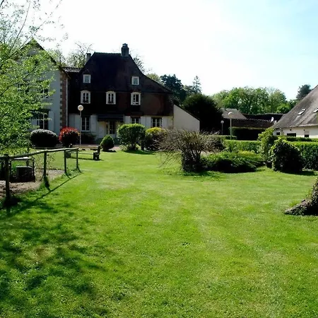 Le Troncais Hotel 3*